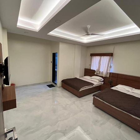 Hotel Sai Sandesh Shirdi Exterior photo
