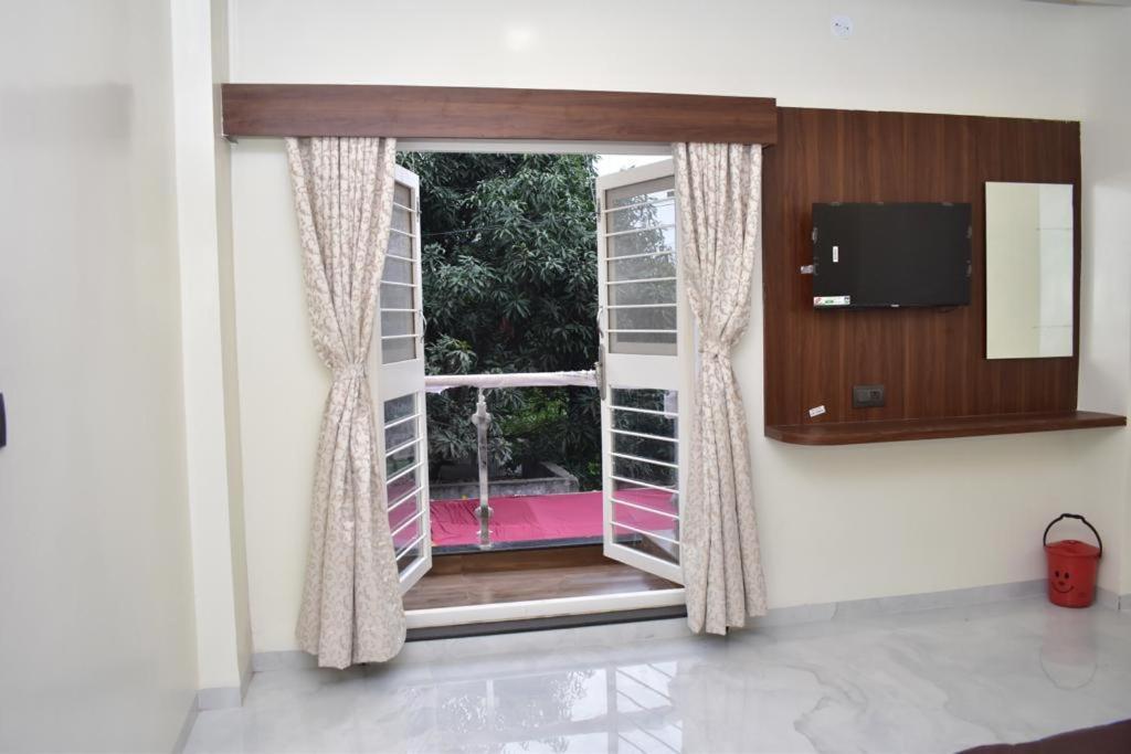 Hotel Sai Sandesh Shirdi Exterior photo