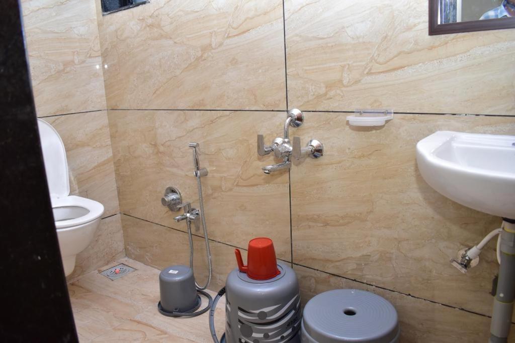 Hotel Sai Sandesh Shirdi Exterior photo